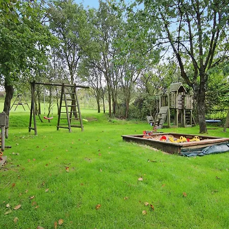 Im Mueritz-nationalpark In Semesterbostad *